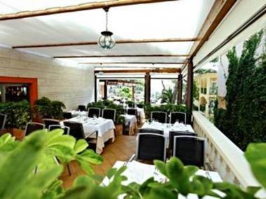 Zafiro Cala Mesquida