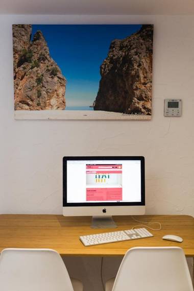 Singular Hostel By Eurotels - Albergue Juvenil