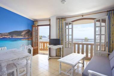 Apartamentos Sol Y Mar