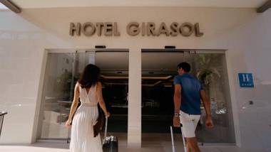 Hotel Girasol