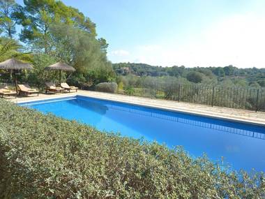 Mallorcan stone house with stunning views and private pool