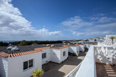 Apartment near the beach big terrace with nice sea views wifi and parking