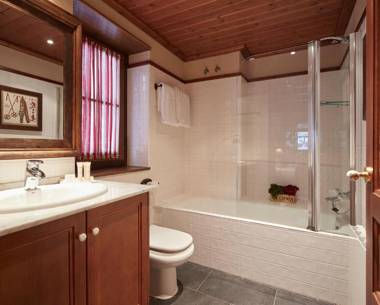 Val de Ruda Luxe 65 by FeelFree Rentals