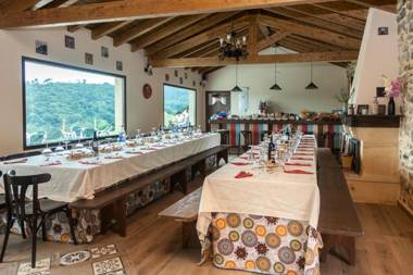 Apartamentos Rurales Sobremazas