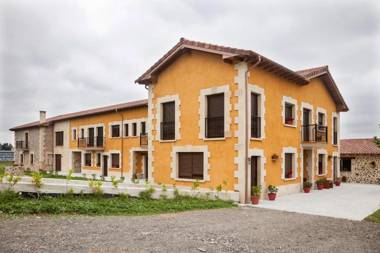 Apartamentos Rurales Sobremazas