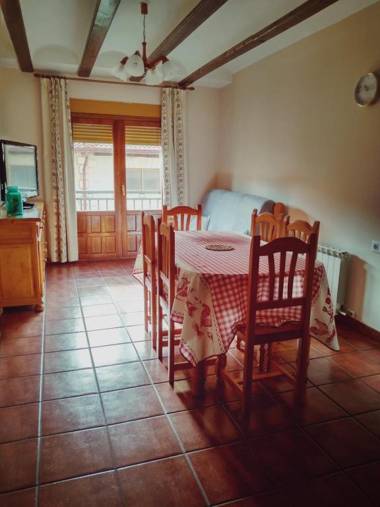 Casa Rural Lahuerta Apartamentos