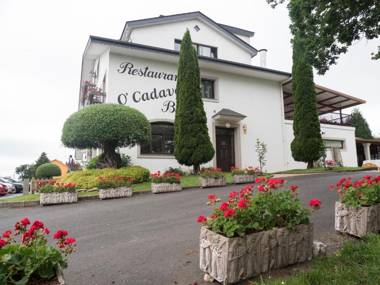 Hostal Restaurante O'Cadaval