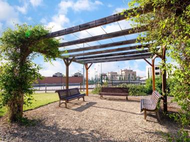 Swanky Apartment in Cirueña with 2 Swimming Pools Garden