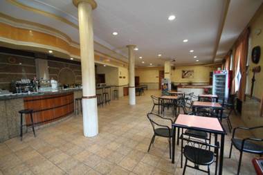 Hostal Restaurante Cuatro Caminos