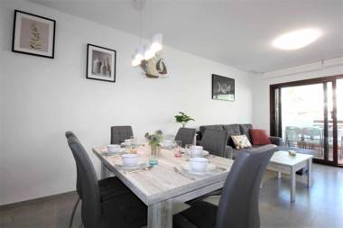 Casa Arena apartamento amplio y bien ubicado con piscina comunitaria