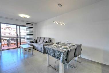 Girasol apartamento para 4 personas con piscina communitaria