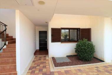 Luna apartamento con terraza jardín y piscina comunitaria