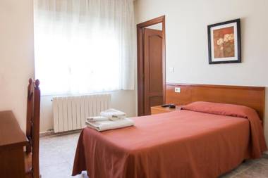 Hostal Restaurante María Victoria