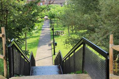 Rivera Del Tirón Apartamentos