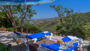 Casa Lorpica El Borge by Ruralidays