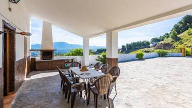 Casa Rocio Almachar by Ruralidays