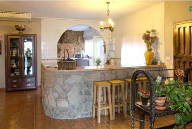 5 bedrooms villa with private pool jacuzzi and furnished terrace at Mirandilla