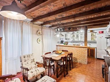 Timeless Holiday Home in Membrio with Swimming Pool