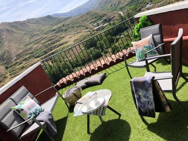 3 bedrooms house with furnished terrace and wifi at Viguera