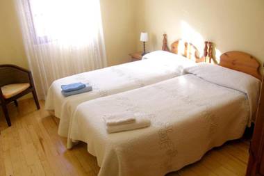 5 bedrooms house with city view and terrace at Banos de Valdearados