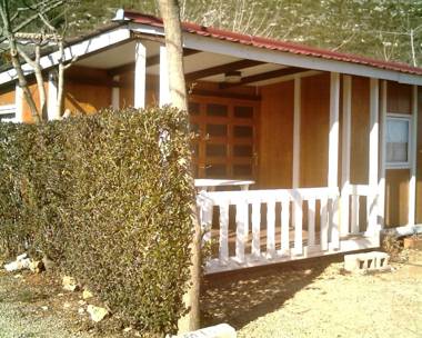 Cabañas y Bungalows La Falaguera