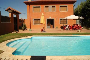 6 bedrooms villa with private pool furnished terrace and wifi at Cerezo de Mohernando