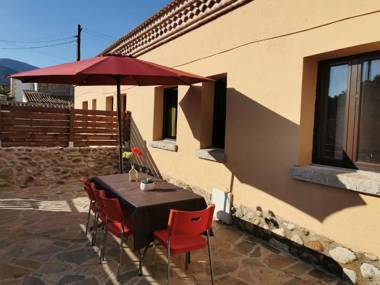 CASITAS PINILLA DEL VALLE