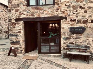 The Stone Boat Guesthouse for Pilgrims