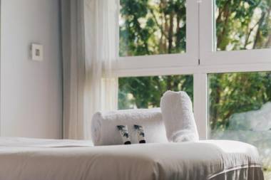 Zubimusu by People Rentals