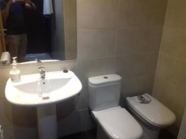 Apartamentos Auhabitat Zaragoza edificio de apartamentos turísticos con facilidad de parking