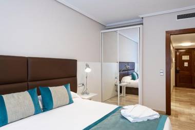 Aparthotel Los Girasoles