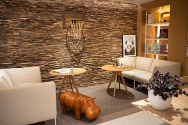 INNSIDE by Melia Zaragoza