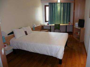 Ibis Zaragoza Centro