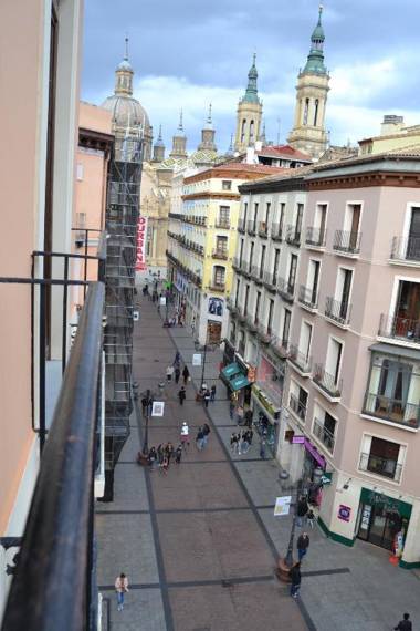 Apartamentos Dos Torres Pilar - Balcones con vistas al Pilar