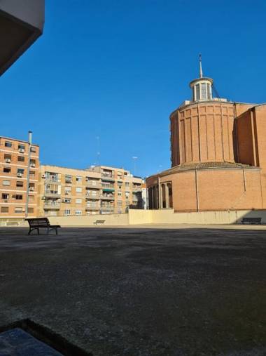 Apartamentos Dos Torres Légolas - Parking gratis