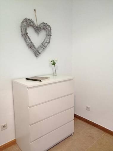 Apartamentos Dos Torres Gandalf - Excelente ubicación centrica con garaje incluido