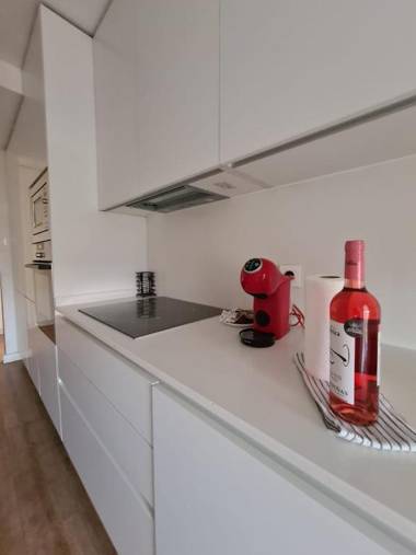 Apartamentos Dos Torres Tolkien - Parking y vistas