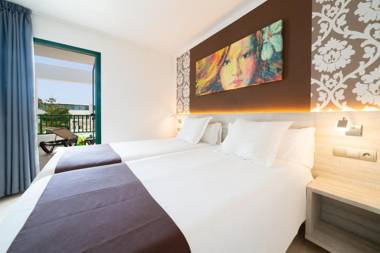 Apartamentos Galeon Playa