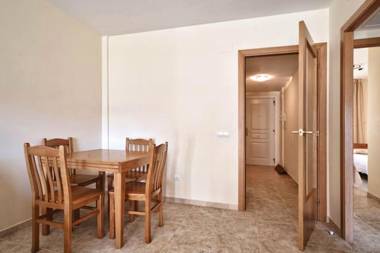 2 bedrooms appartement with shared pool at Platja de la Pineda