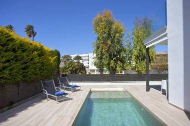 Villa Alicemar beach