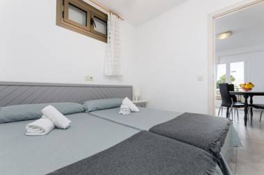 YourHouse Alcudia Apartments