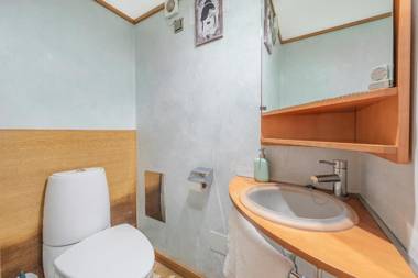 Townhouse Ca Se Predine