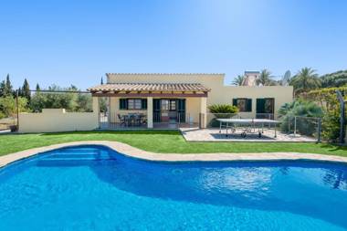 Villa Pou dAmbroitx pool and sea views in Alcudia