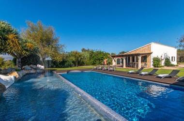 Villa Mar - Villa with Spectacular Pool Area & Bar