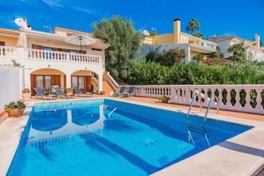 Villa Alcanada