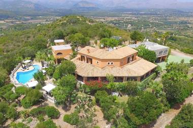 Villa Oscols