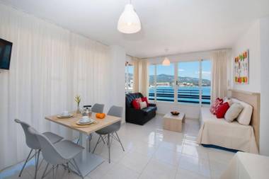 Apartamentos Calablanca