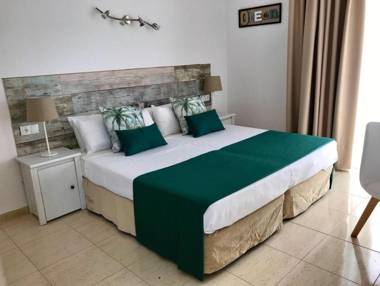 Apartamentos Las Palmeras