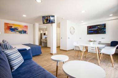 IG Nachosol Atlantic & Yaizasol by Servatur - Adults Only