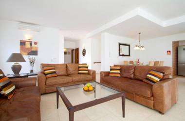 Villa Calero Acentejo Dos - A Wonderful 5 Bedroom Villa - A Short Stroll to the Resort